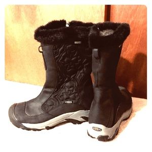 KEEN waterproof boots